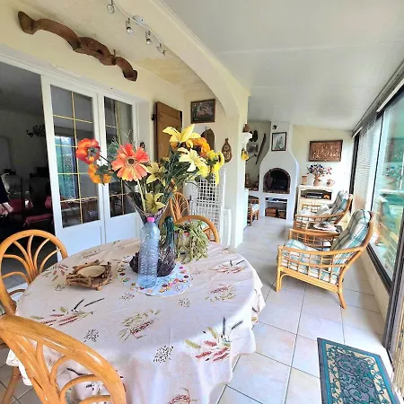 Villa Genesis - Clim - Jardin - Village