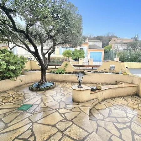 Genesis - Clim - Jardin - Village Vila